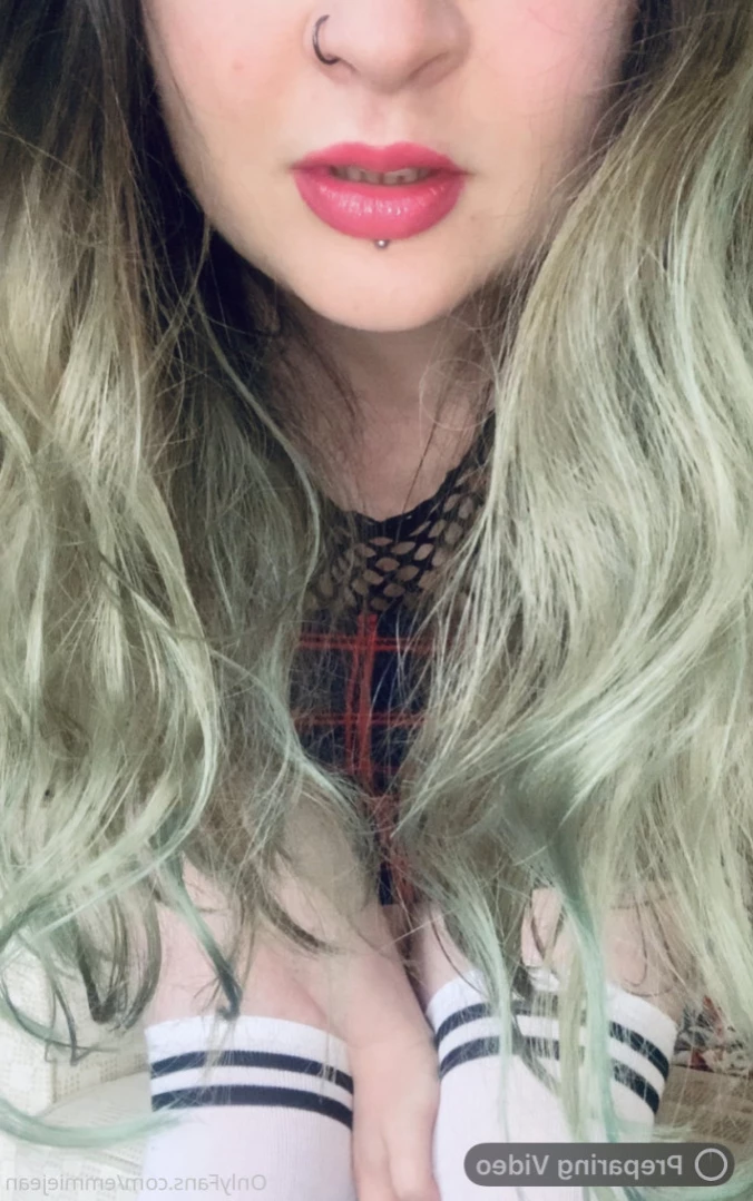 emmiejean Onlyfans leaked photo 12844703 on Hotleaks.tv