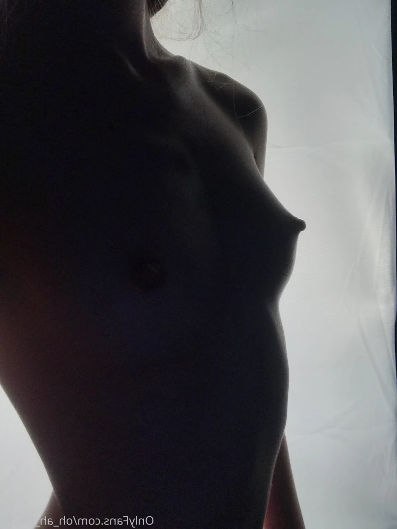 Angel’s Butt ⛈👼🏻🍑 [ evaava_free ] Onlyfans leaked photo 9028861 on Hotleaks.tv