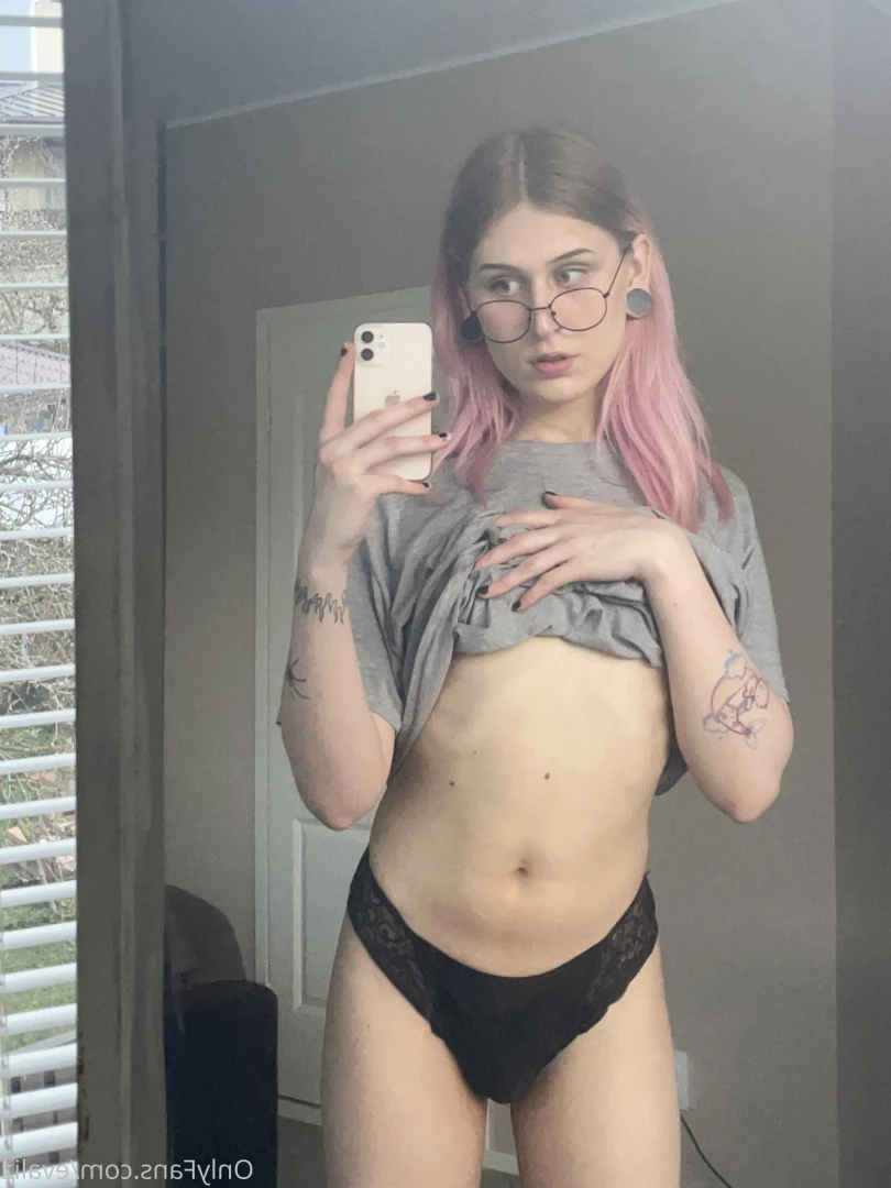 Eva Ellary [ evaellary ] Onlyfans leaked photo 8565531 on Hotleaks.tv