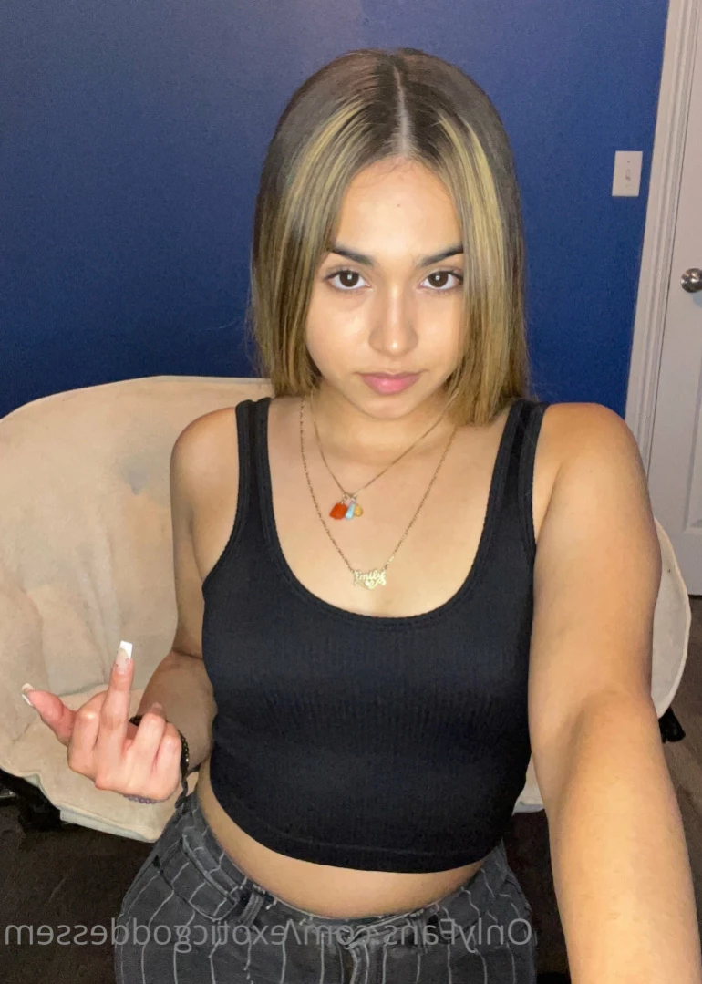 𝑔𝑜𝒹𝒹𝑒𝓈𝓈 𝑒𝓂 ⭐️ [ exoticgoddessem ] Onlyfans leaked photo 16219902 on Hotleaks.tv
