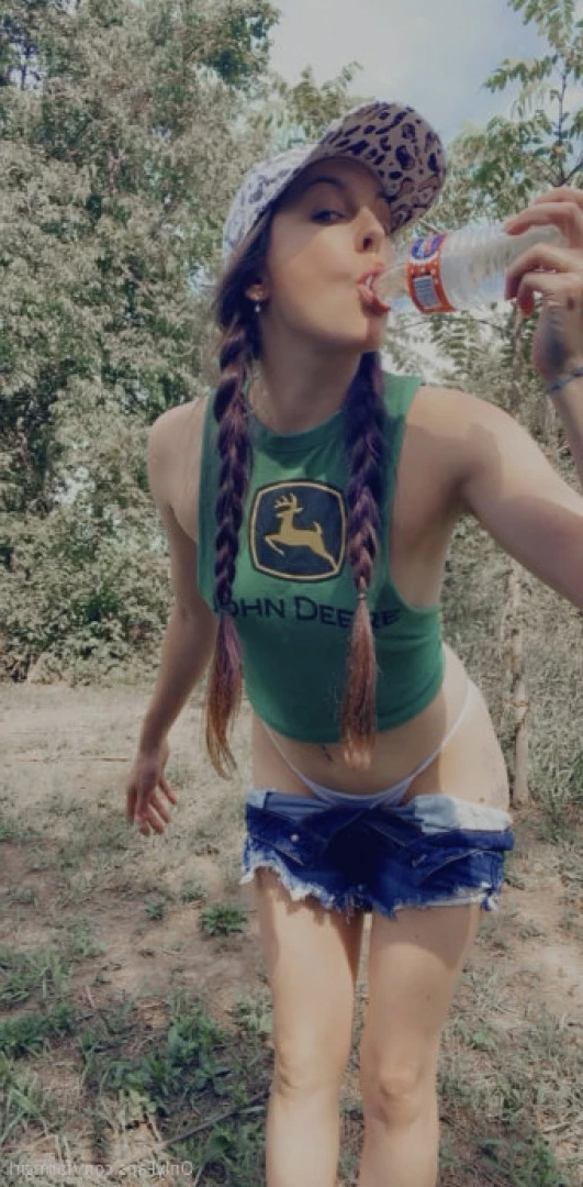 FarmGirl_Elizabeth [ farmgirl ] Onlyfans leaked photo 8576203 on Hotleaks.tv