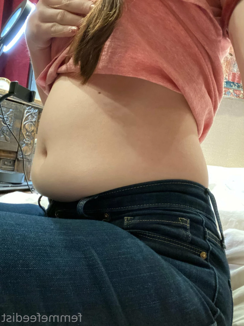 Femme Feedist [ femmefeedist ] Onlyfans leaked photo 14564863 on Hotleaks.tv