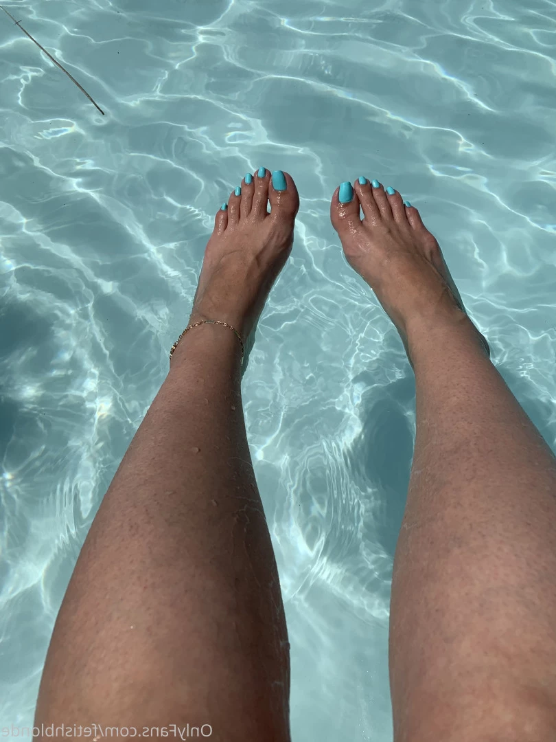 Foot fetish blonde [ fetishblonde ] Onlyfans leaked photo 10211258 on Hotleaks.tv