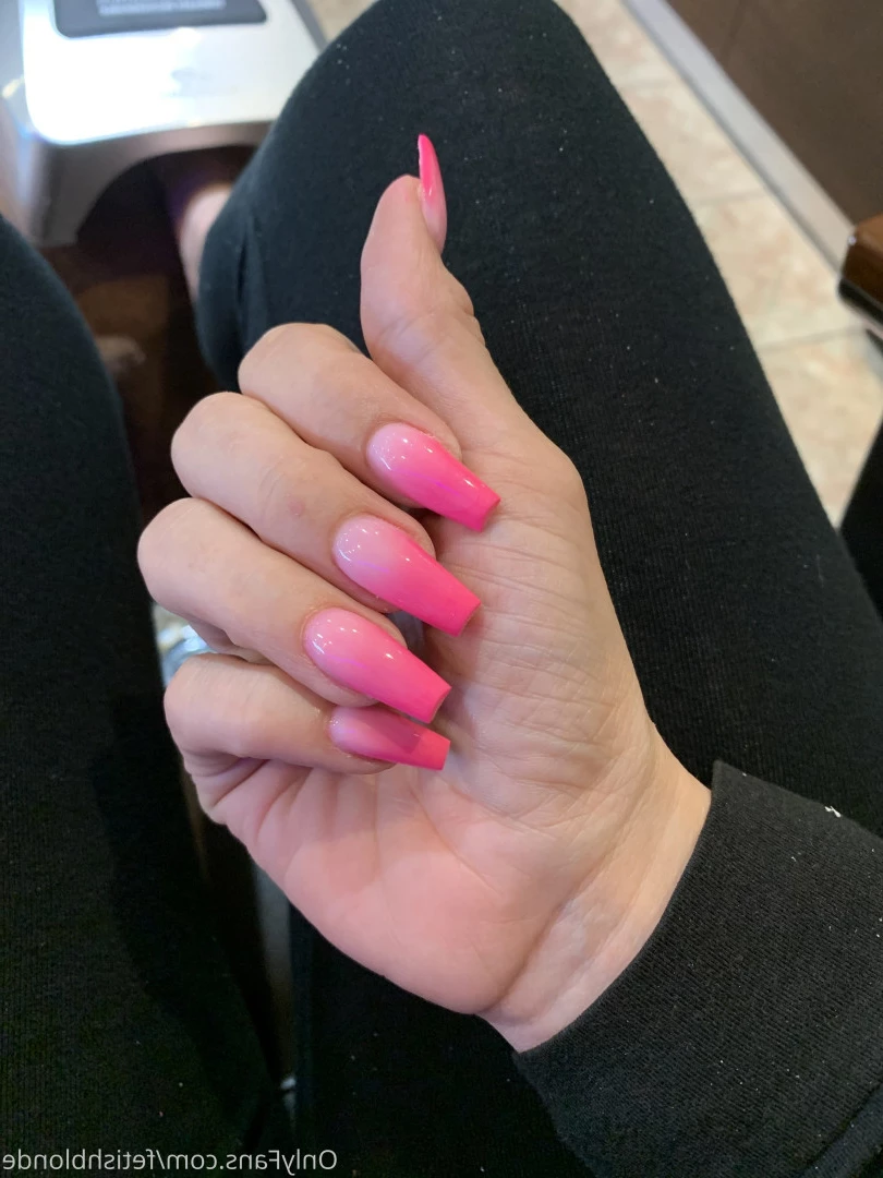 Foot fetish blonde [ fetishblonde ] Onlyfans leaked photo 10213474 on Hotleaks.tv