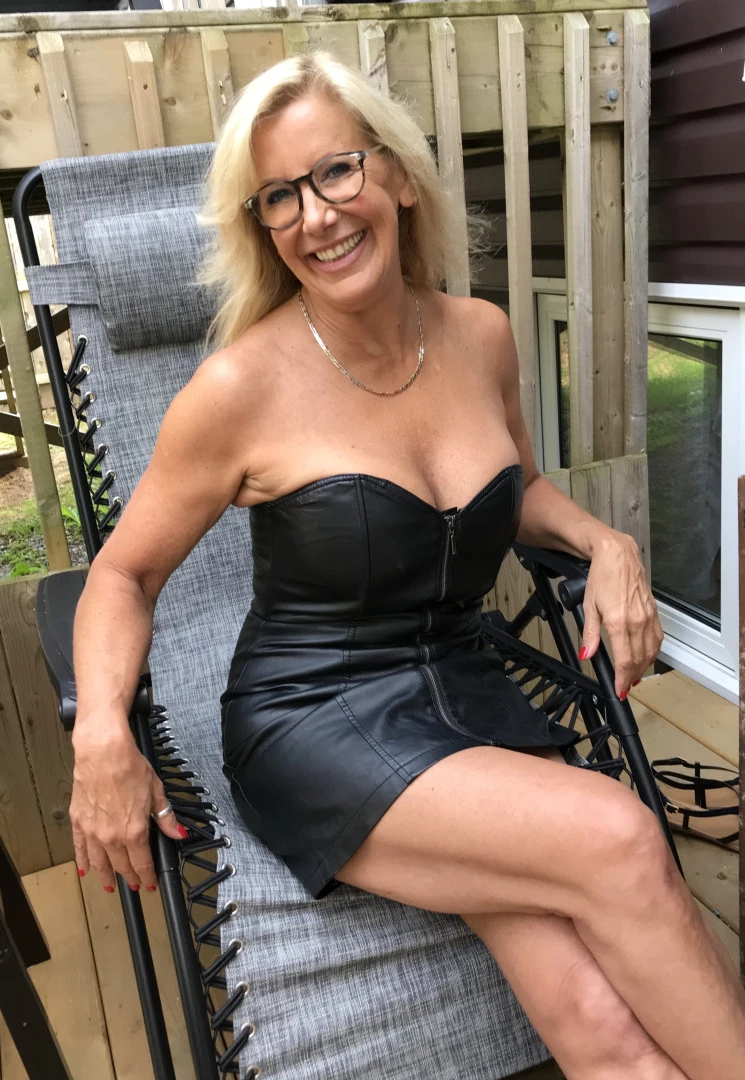 FitCougar Bianca [ fitcougar50 ] Onlyfans leaked photo 8624298 on Hotleaks.tv