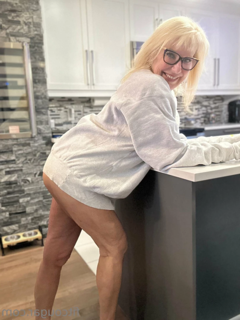 FitCougar Bianca [ fitcougar50 ] Onlyfans leaked photo 12965552 on Hotleaks.tv