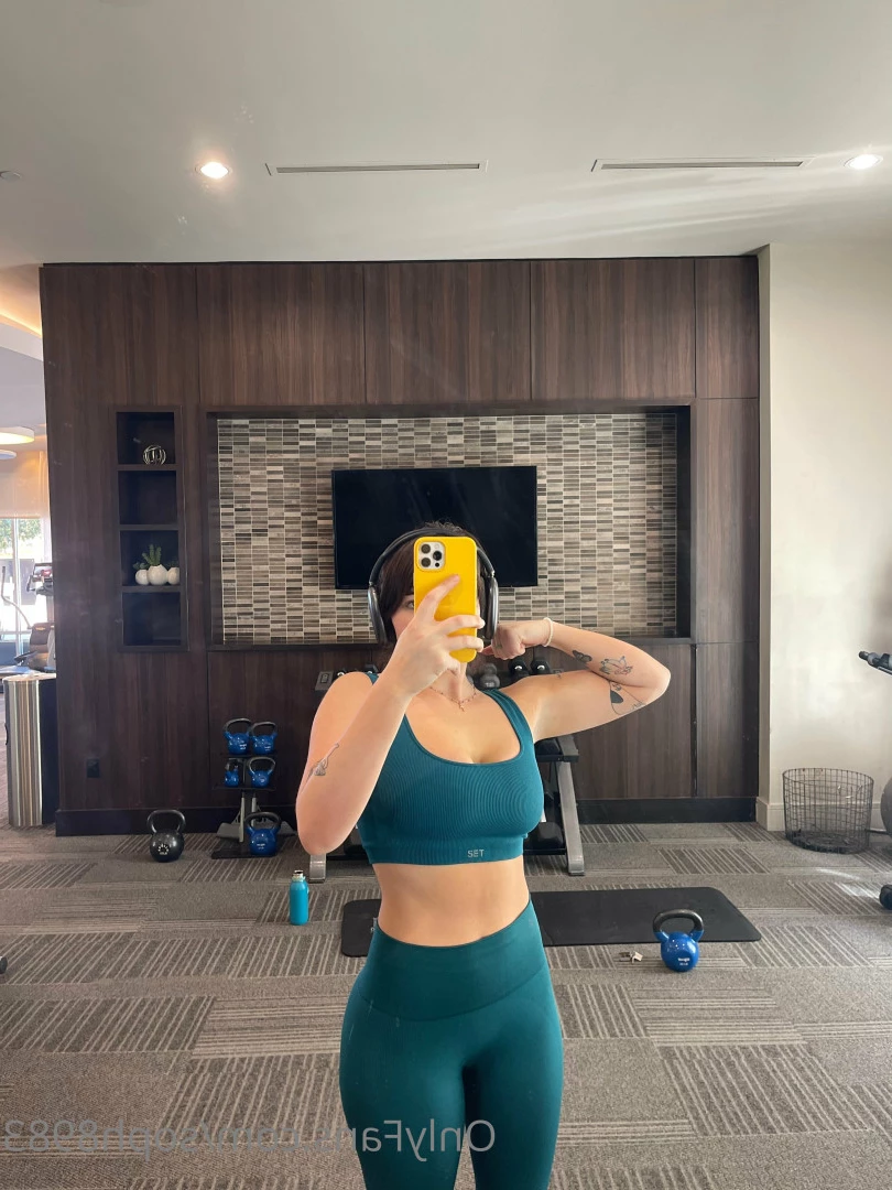 iloveyou [ g57321 ] Onlyfans leaked photo 8536512 on Hotleaks.tv
