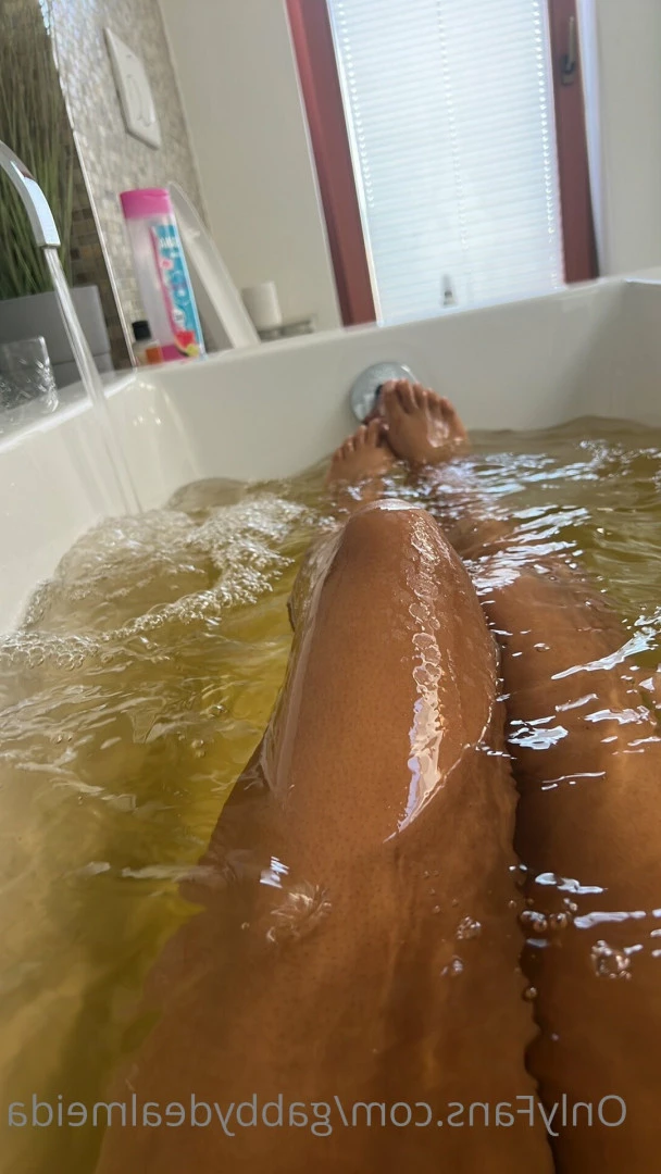 Gabby [ gabbydealmeida ] Onlyfans leaked photo 8791120 on Hotleaks.tv