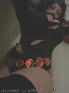 8658736