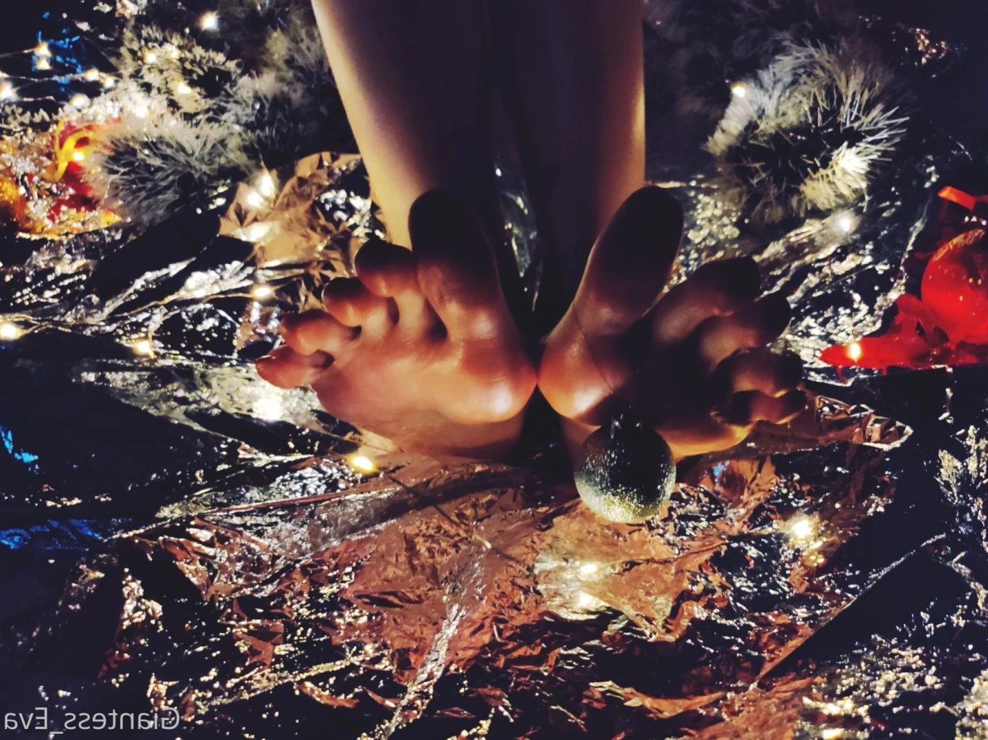Giantess Eva [ giantess_eva ] Onlyfans leaked photo 13561640 on Hotleaks.tv