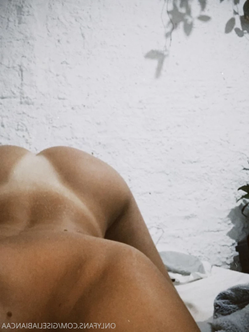 Gi [ giseliabiancaa ] Onlyfans leaked photo 11374432 on Hotleaks.tv