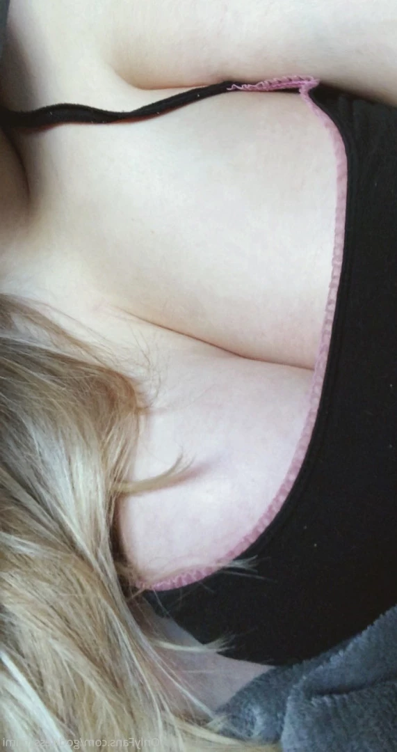 Goddess Mimi [ goddess_mimi ] Onlyfans leaked photo 8740390 on Hotleaks.tv