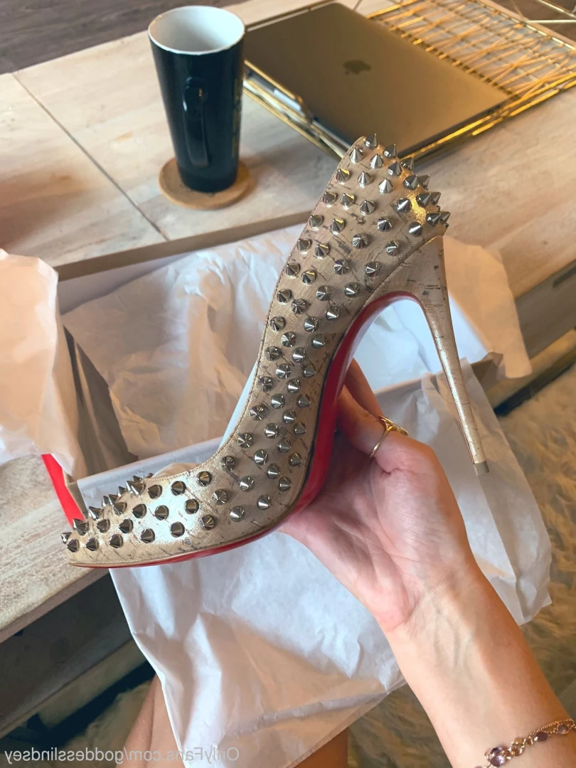Goddess Lindsey [ goddesslindsey ] Onlyfans leaked photo 8560056 on Hotleaks.tv