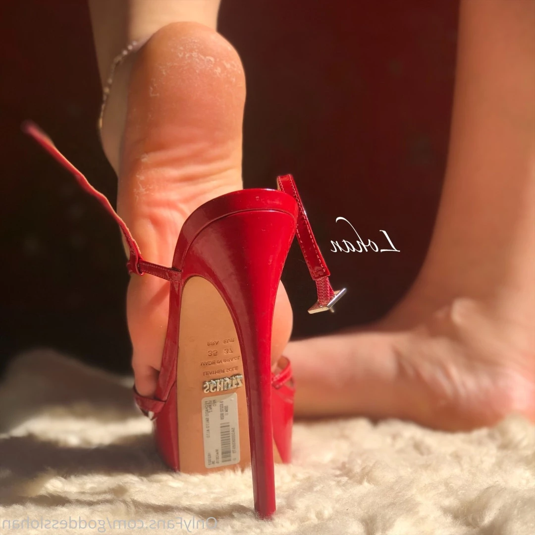 Goddess Lohan [ goddesslohan ] Onlyfans leaked photo 8998573 on Hotleaks.tv