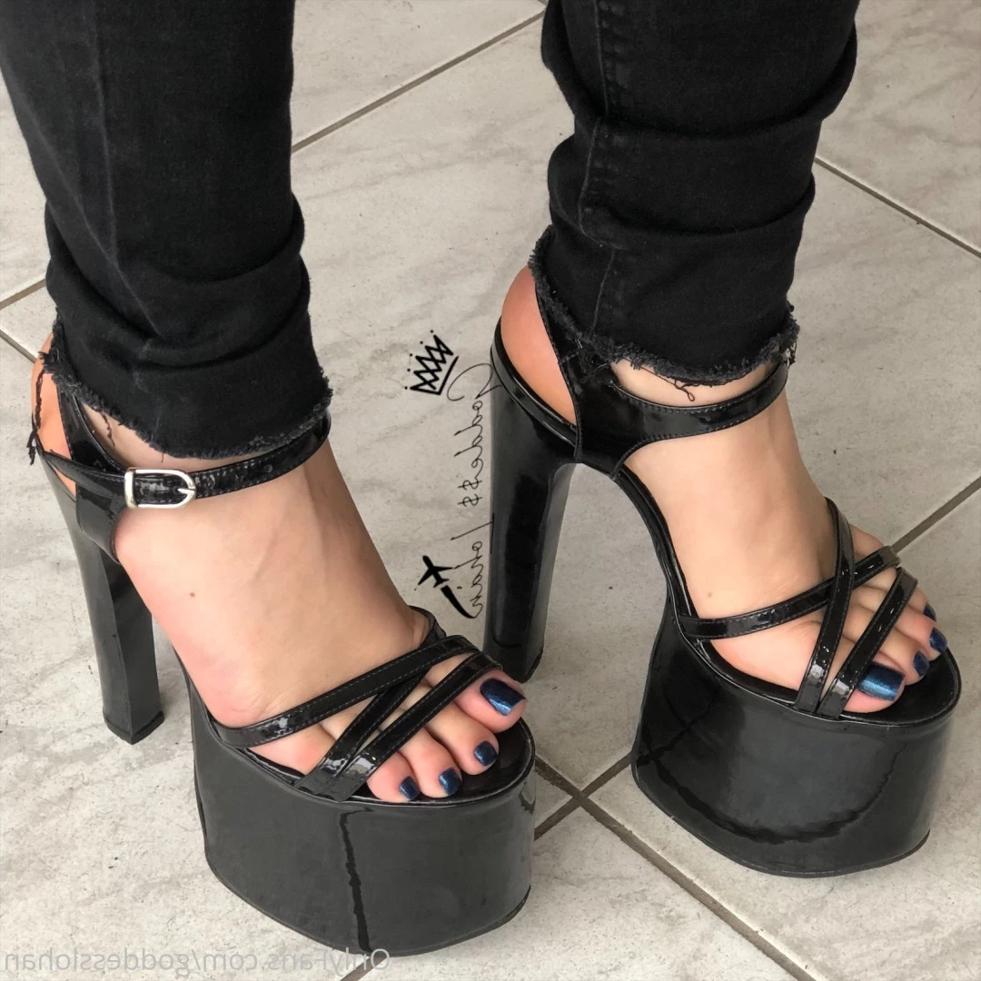 Goddess Lohan [ goddesslohan ] Onlyfans leaked photo 9005290 on Hotleaks.tv
