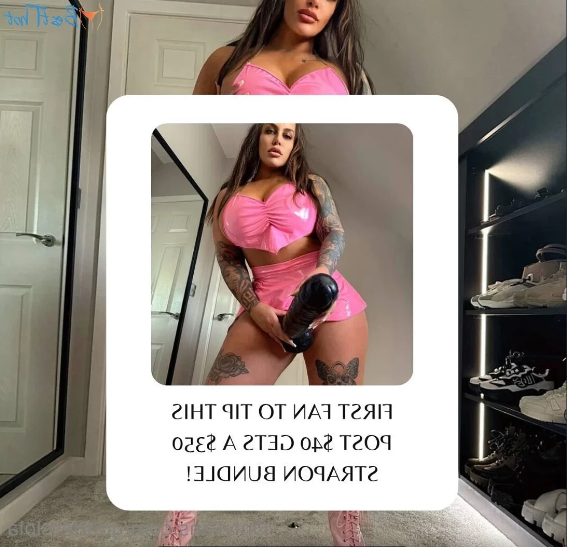 CRUEL SADISTIC DOMME [ goddesslola ] Onlyfans leaked photo 18545704 on Hotleaks.tv