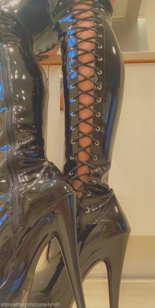 CRUEL SADISTIC DOMME [ goddesslola ] Onlyfans leaked photo 8615847 on Hotleaks.tv