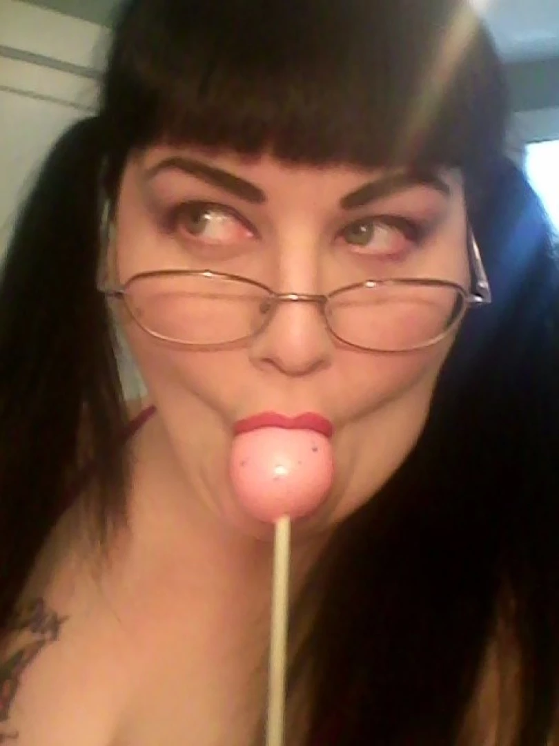 🧁GodMother Of Ass Mina Luciano🧁 [ godmotherofass ] Onlyfans leaked photo 8711112 on Hotleaks.tv