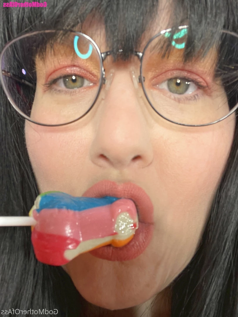 🧁GodMother Of Ass Mina Luciano🧁 [ godmotherofass ] Onlyfans leaked photo 8712108 on Hotleaks.tv
