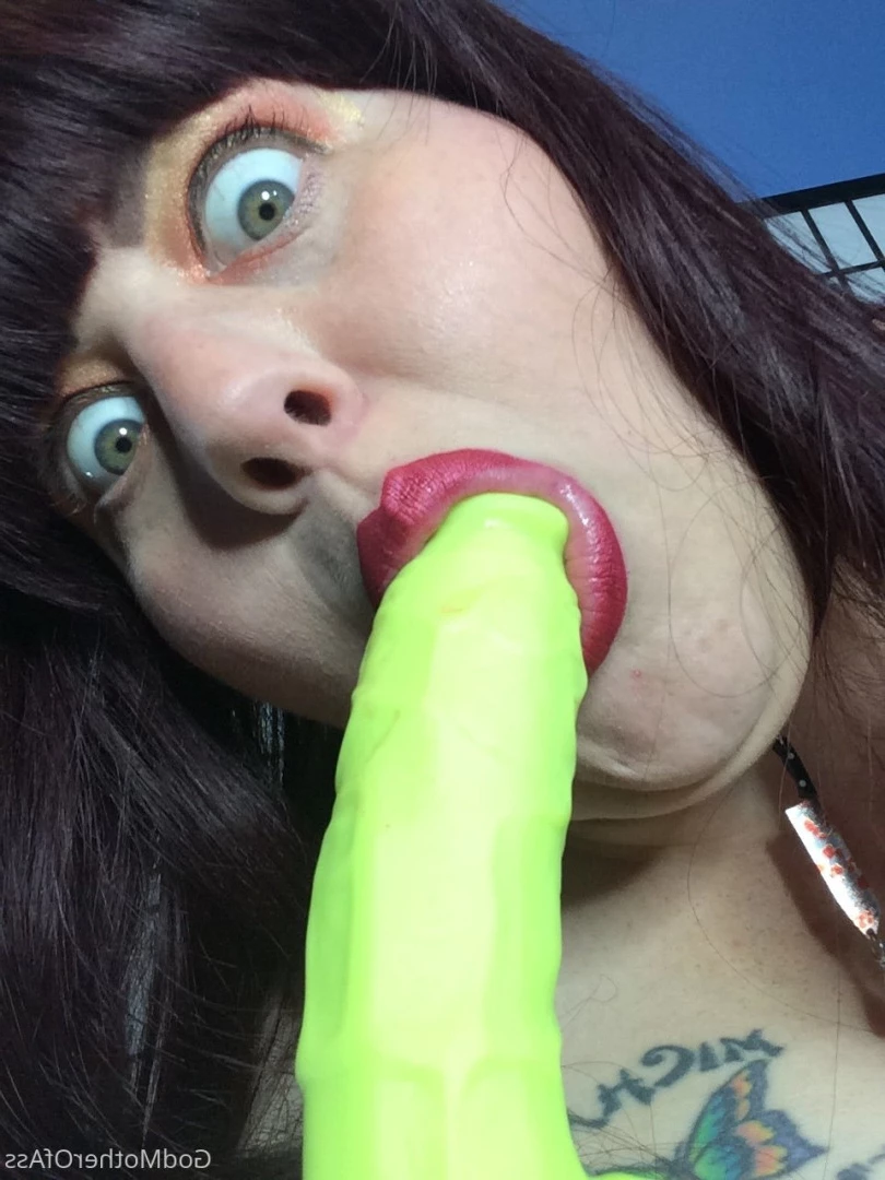 🧁GodMother Of Ass Mina Luciano🧁 [ godmotherofass ] Onlyfans leaked photo 8740298 on Hotleaks.tv