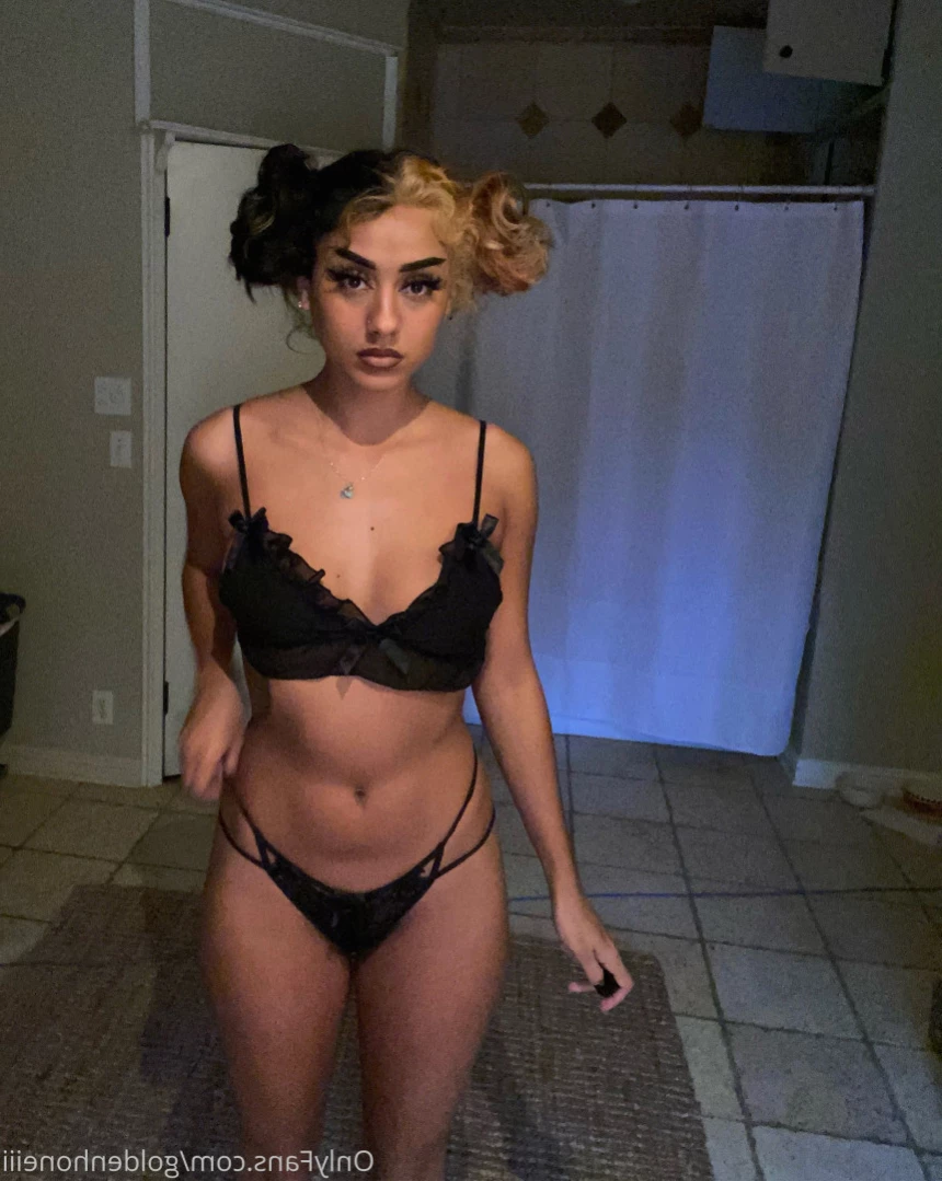 goldie♡ [ goldenhoneiii ] Onlyfans leaked photo 16209690 on Hotleaks.tv