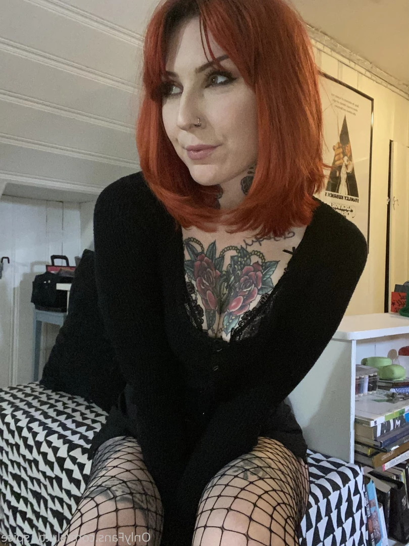 Smutty Spice [ goodchristianlady777 ] Onlyfans leaked photo 8525565 on Hotleaks.tv