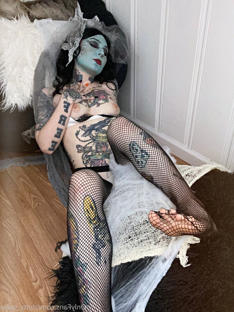 Smutty Spice [ goodchristianlady777 ] Onlyfans leaked photo 8527695 on Hotleaks.tv