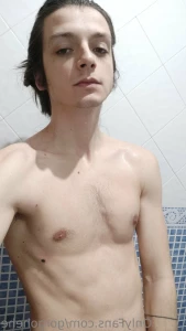 8789692