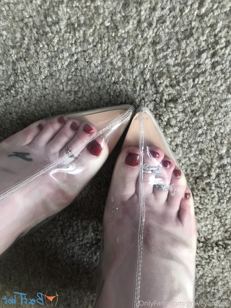 lily graves [ graveyardfeet ] Onlyfans leaked photo 17105509 on Hotleaks.tv