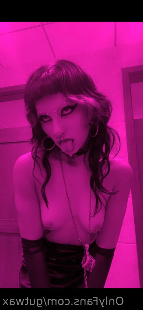Ber🪱✨ [ gutwax ] Onlyfans leaked photo 8702046 on Hotleaks.tv