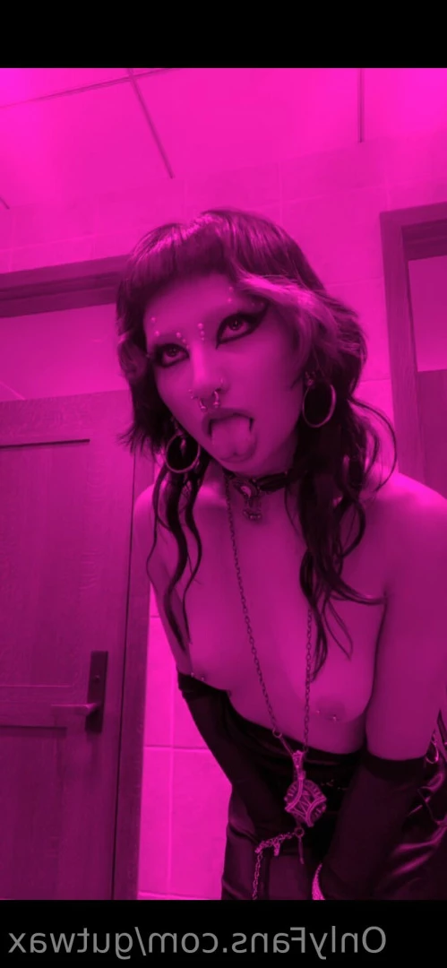Ber🪱✨ [ gutwax ] Onlyfans leaked photo 8702454 on Hotleaks.tv