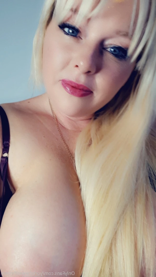 🟢HOT BRITISH 45YR OLD 😈 $3! CAM WITH ME! [ hannahsmith40 ] Onlyfans leaked photo 10175223 on Hotleaks.tv