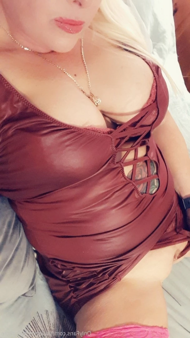🟢HOT BRITISH 45YR OLD 😈 $3! CAM WITH ME! [ hannahsmith40 ] Onlyfans leaked photo 10175388 on Hotleaks.tv