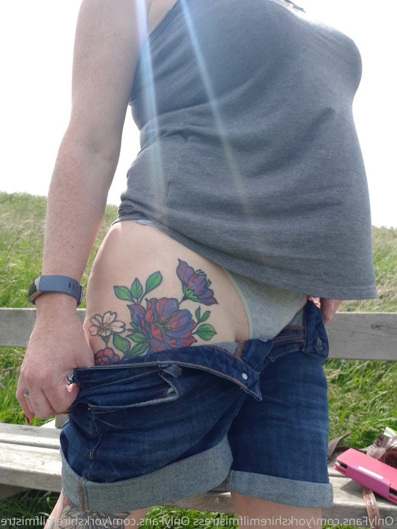 🟢HOT BRITISH 45YR OLD 😈 $3! CAM WITH ME! [ hannahsmith40 ] Onlyfans leaked photo 10178136 on Hotleaks.tv