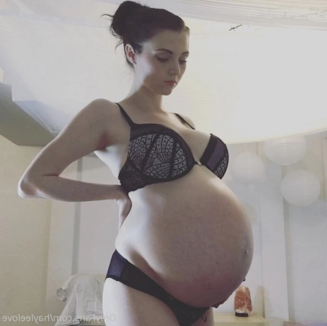 hayleelove Onlyfans leaked photo 8602249 on Hotleaks.tv
