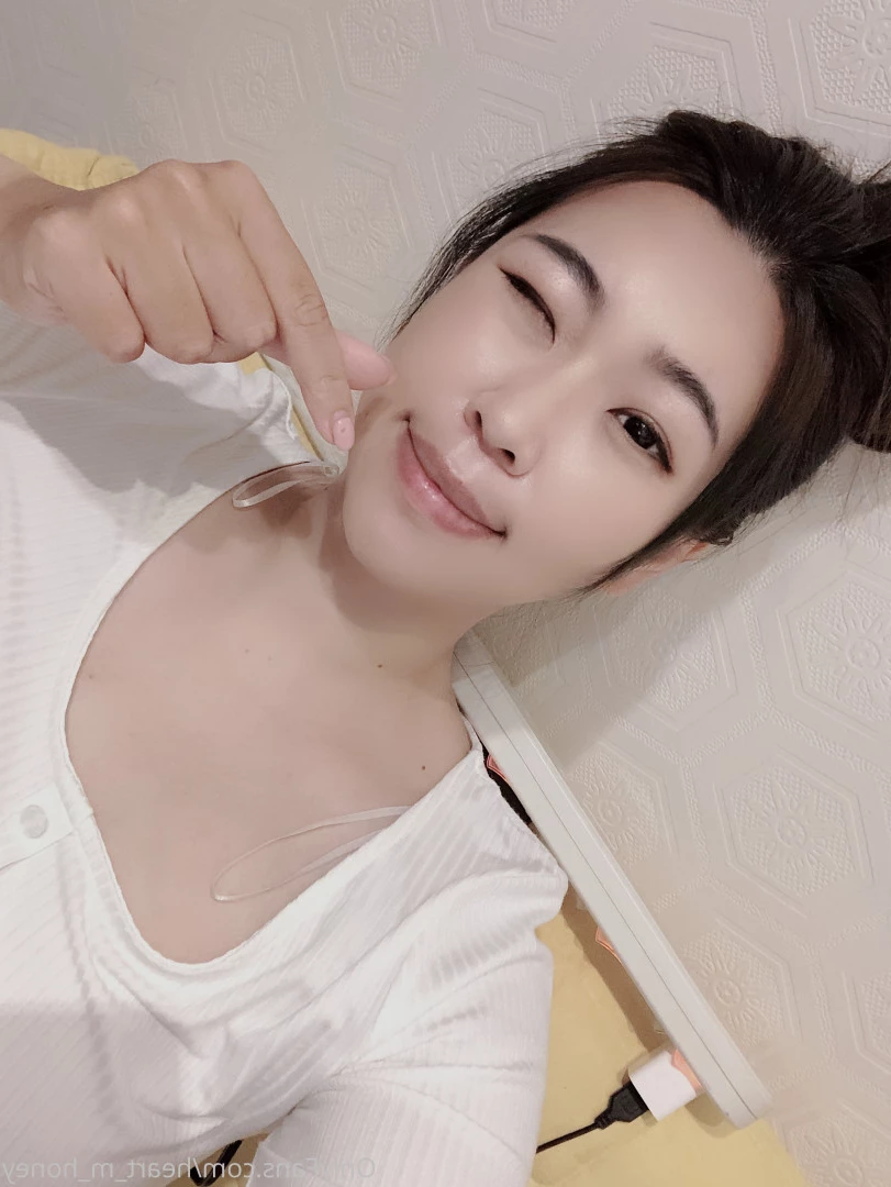 Honey蜜糖🍬已追加Fansone平台🤍 [ heart_m_honey ] Onlyfans leaked photo 10231862 on Hotleaks.tv