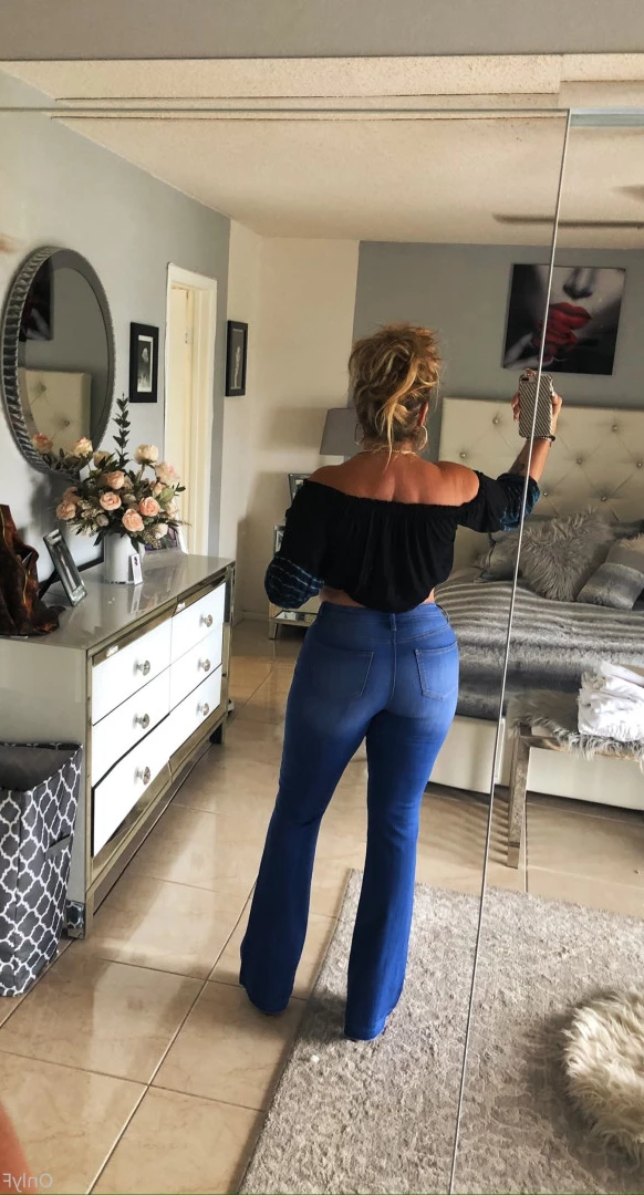 Queen Tots [ hottotrottots ] Onlyfans leaked photo 8474673 on Hotleaks.tv