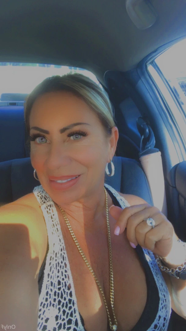 Queen Tots [ hottotrottots ] Onlyfans leaked photo 8483179 on Hotleaks.tv