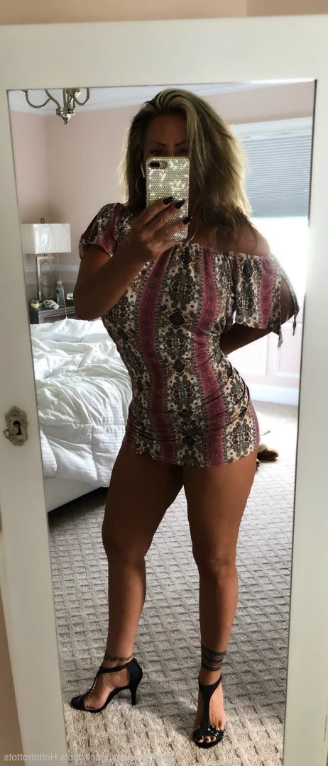 Queen Tots [ hottotrottots ] Onlyfans leaked photo 8485532 on Hotleaks.tv