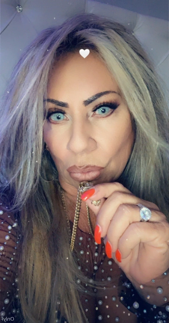 Queen Tots [ hottotrottots ] Onlyfans leaked photo 8487132 on Hotleaks.tv