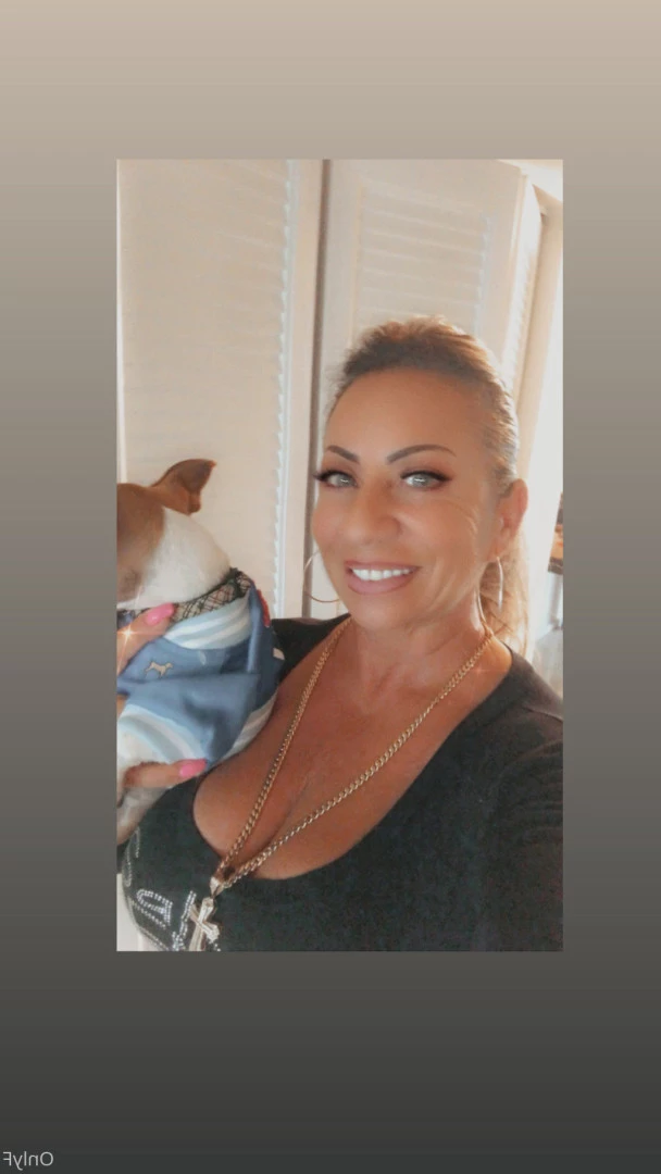 Queen Tots [ hottotrottots ] Onlyfans leaked photo 8490440 on Hotleaks.tv