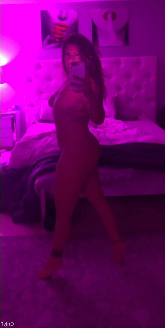 Queen Tots [ hottotrottots ] Onlyfans leaked photo 8497570 on Hotleaks.tv