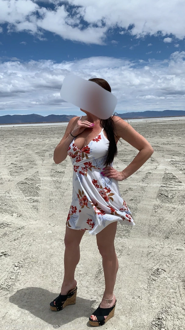 Hotwife4oldmen [ hotwife4oldermen ] Onlyfans leaked photo 8513737 on Hotleaks.tv