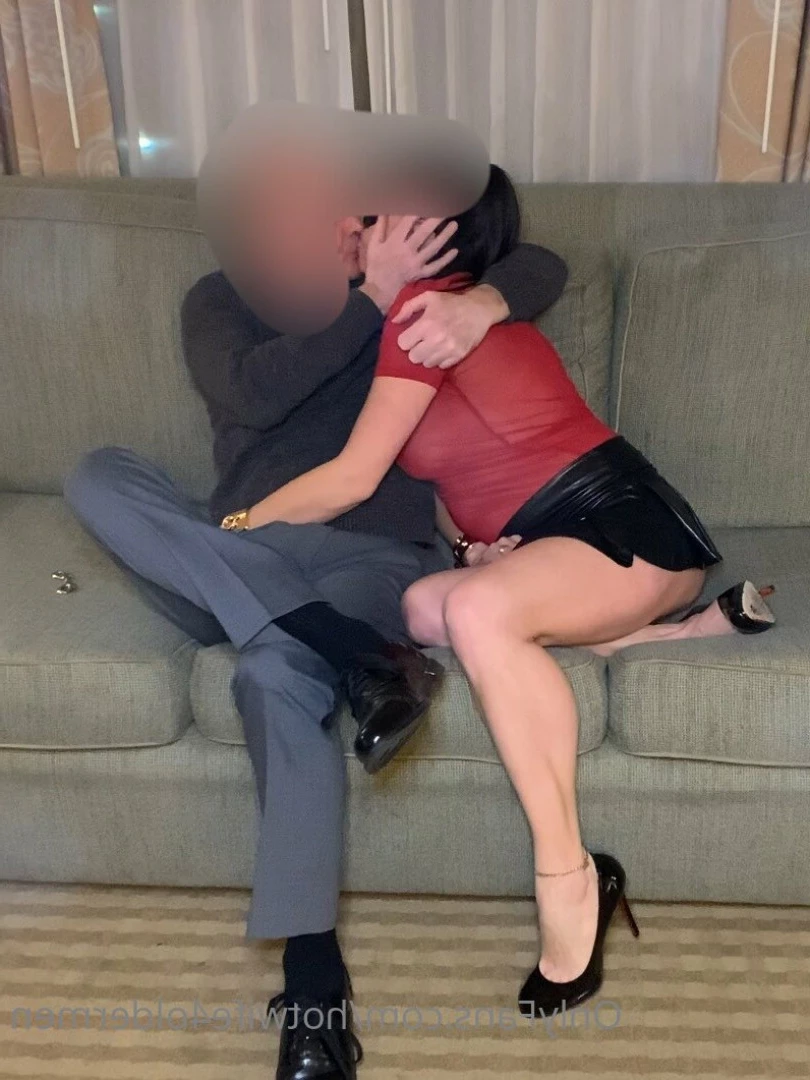 Hotwife4oldmen [ hotwife4oldermen ] Onlyfans leaked photo 8516697 on Hotleaks.tv