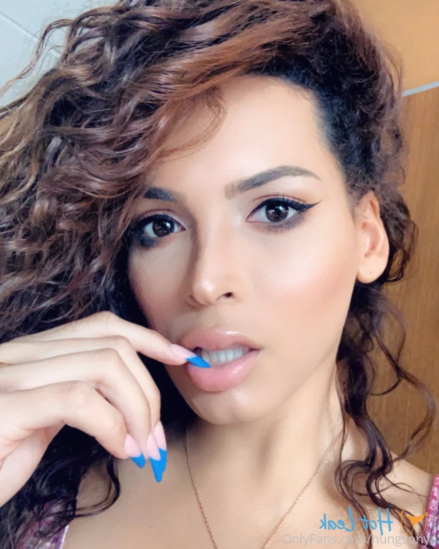 SonyaHung [ hungsonya ] Onlyfans leaked photo 14340426 on Hotleaks.tv