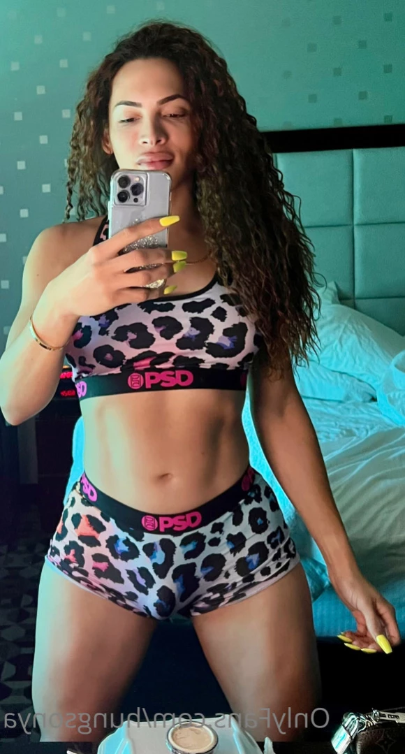 SonyaHung [ hungsonya ] Onlyfans leaked photo 14359958 on Hotleaks.tv