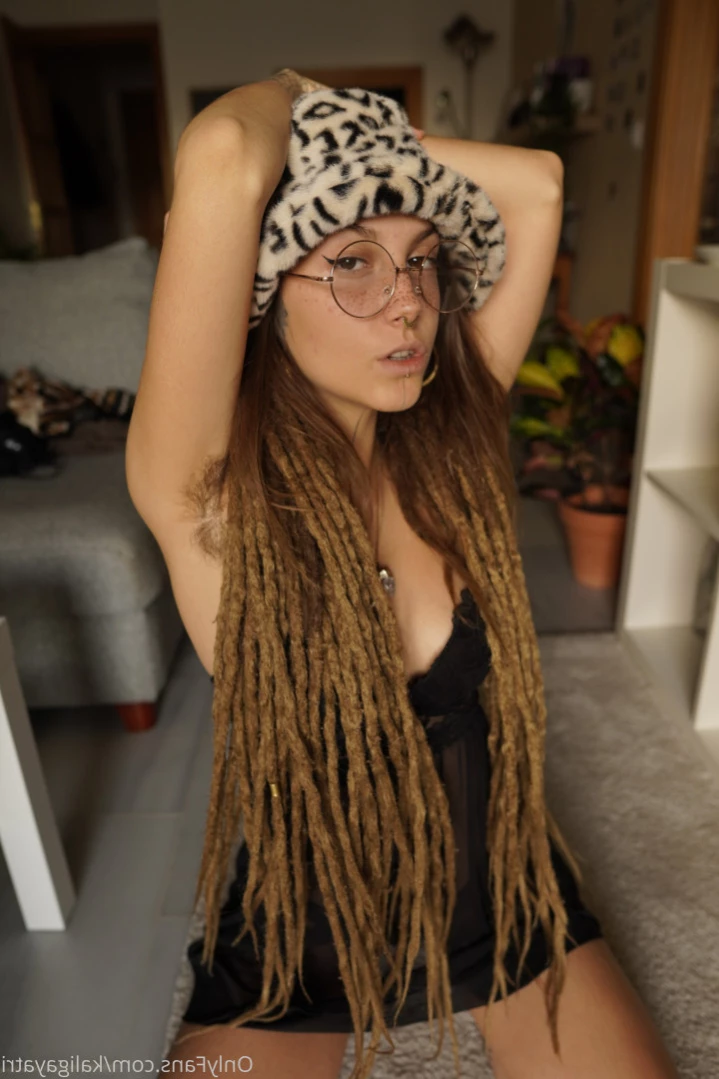 Kali | Hairy goddess 🍂 [ kaligayatri ] Onlyfans leaked photo 13277427 on Hotleaks.tv