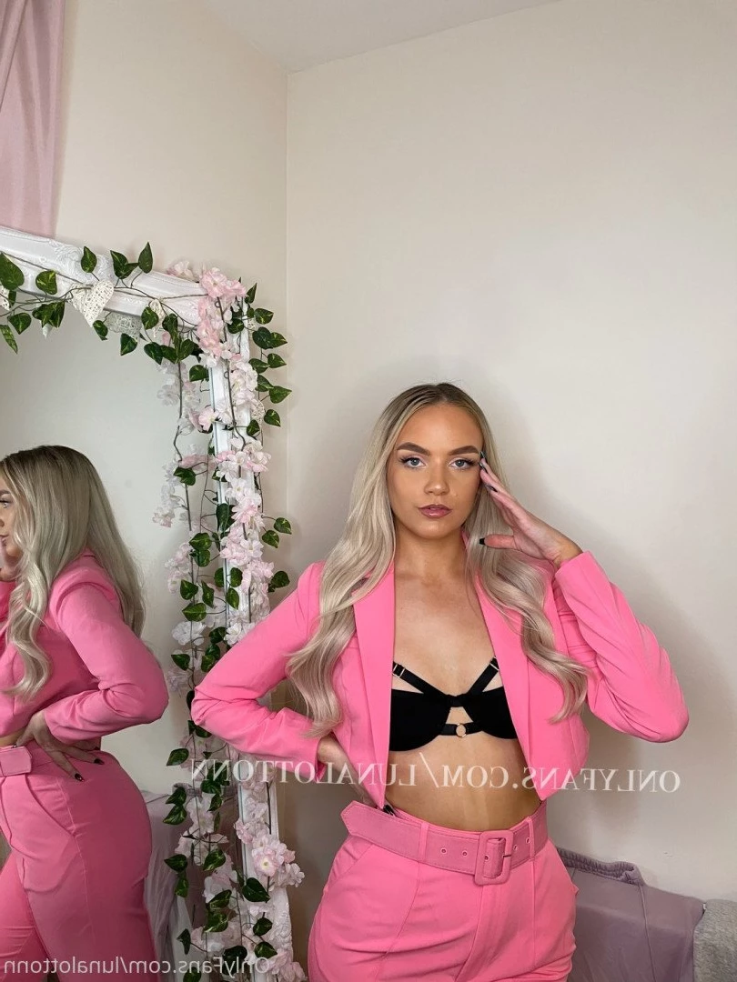 Luna 💗 Ur Girlfriend [ lunalottonn ] Onlyfans leaked photo 750328 on Hotleaks.tv