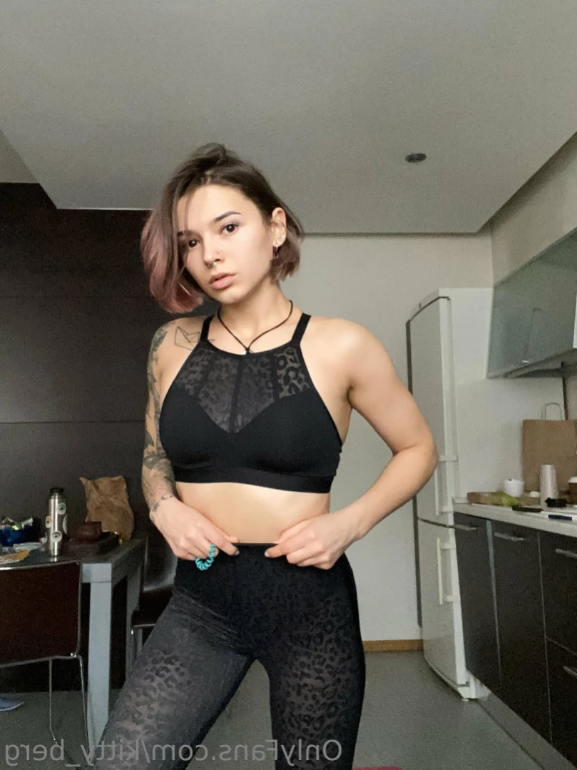 Kitty Berg 🏔1st nude climber [ kitty_berg ] Onlyfans leaked photo 10980013 on Hotleaks.tv