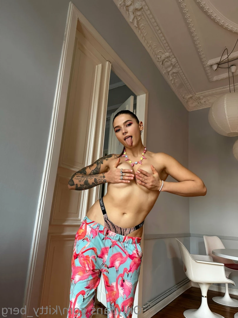 Kitty Berg 🏔1st nude climber [ kitty_berg ] Onlyfans leaked photo 11526900 on Hotleaks.tv